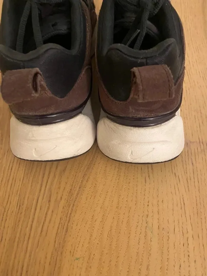 Baskets Nike RYZ 365 noir et bordeaux taille 39 - photo numéro 6