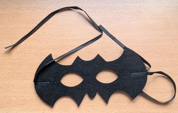 Masque noir pour déguisement