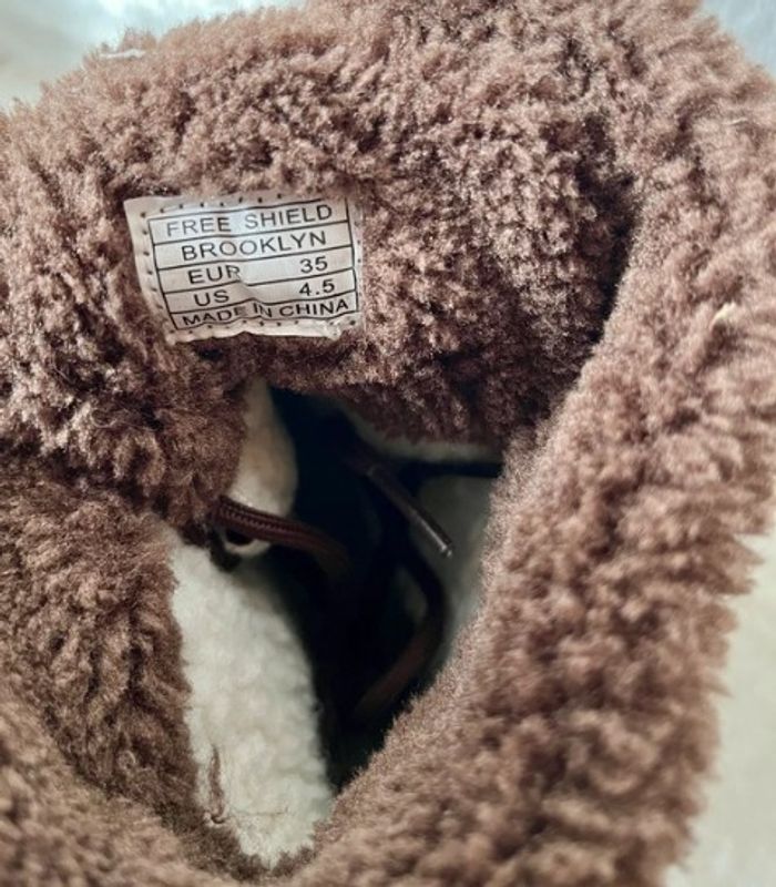 Après ski, bottes mi mollets fourrées pointure 35 - photo numéro 7