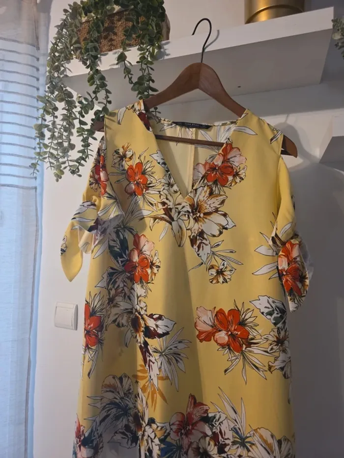 Robe d'été zara - photo numéro 2