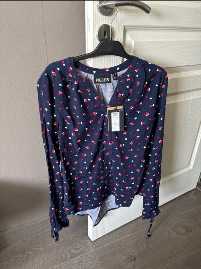 Blouse femme manches longues PIECES