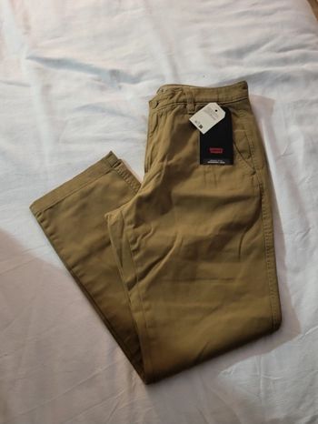 Pantalon Levi's 31×30 neuf 