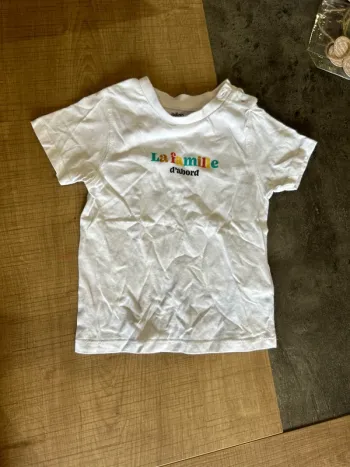 T-shirt manches courtes la famille d’abord bébé fille, 18 mois