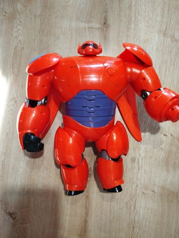 Flying hero Disney Bandai