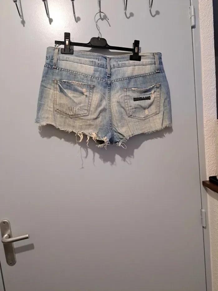 Short - photo numéro 2