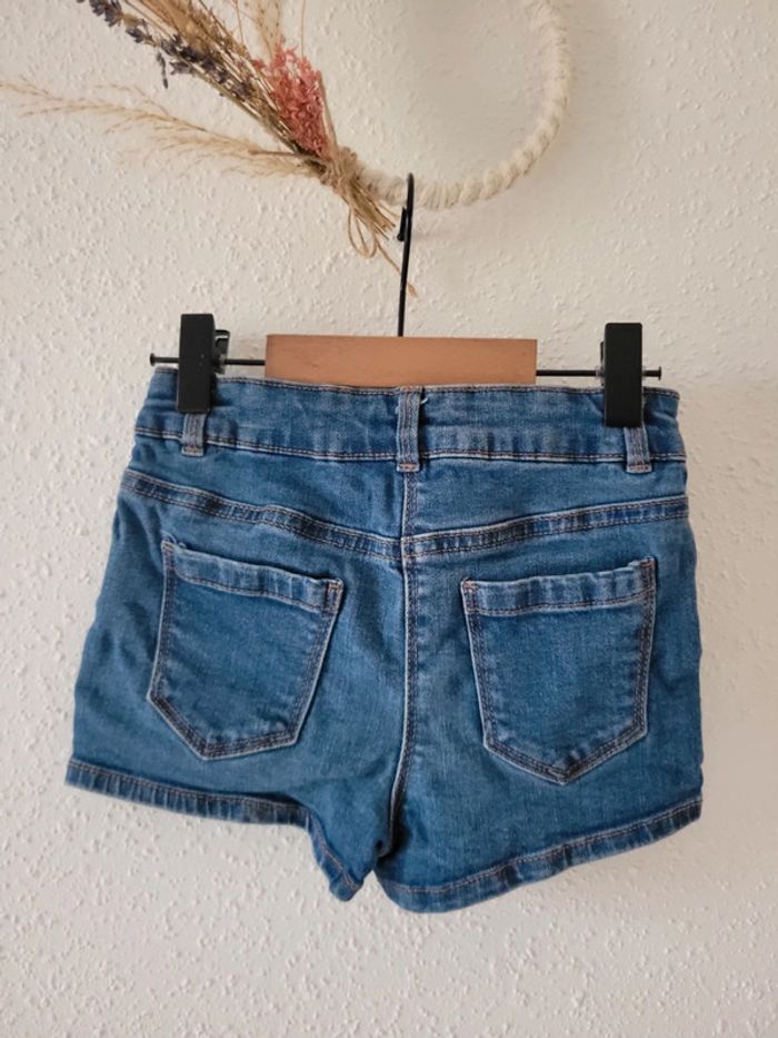 Short en jean fille 👧 6 ans - photo numéro 3