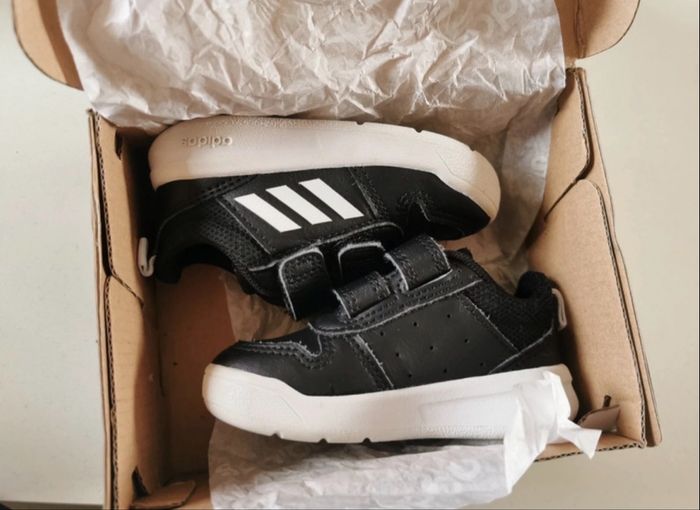 Baskets Adidas noire 19 - photo numéro 6
