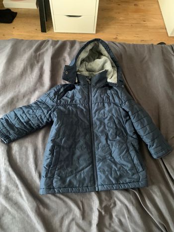 Très jolie veste hugo boss