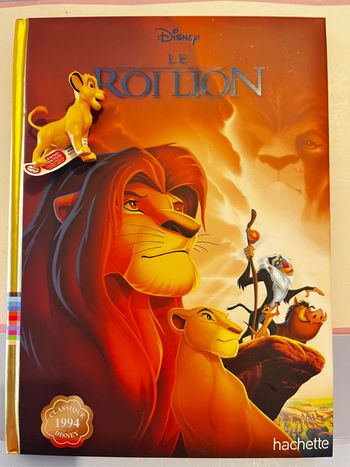 Livre collector Disney : le roi lion, inclus la figurine