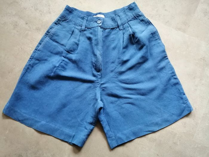 Short bleu Taille 40 United Colors of Benetton