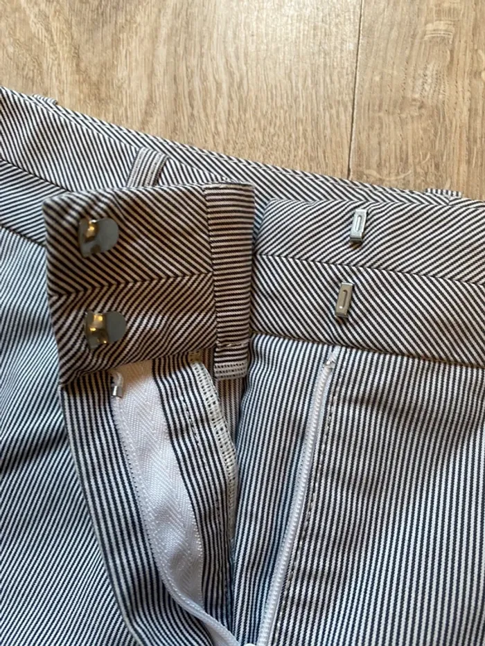 Short rayé caroll taille L 40 - photo numéro 3
