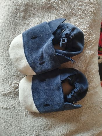 Chausson tape a l'œil  6 -12mois