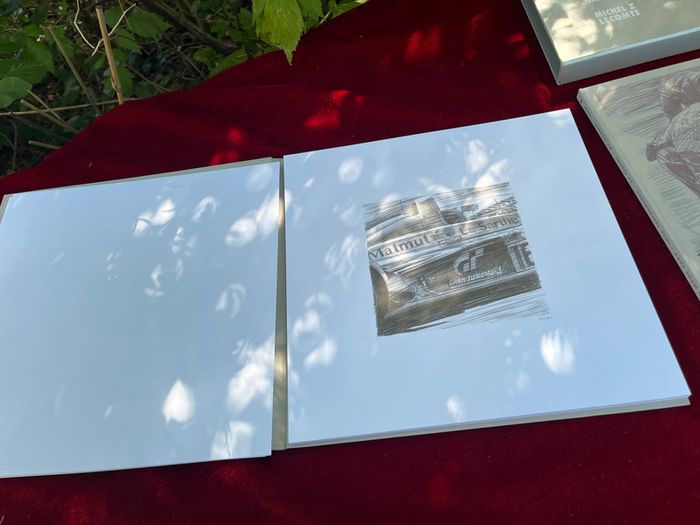 Deux dossiers uniques de dessins originaux au crayon – Michel Lecomte - photo numéro 4