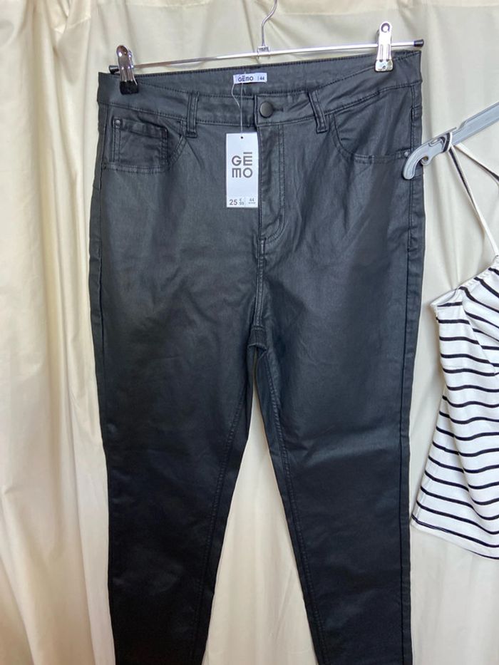 Ensemble débardeur pantalon neuf - photo numéro 4