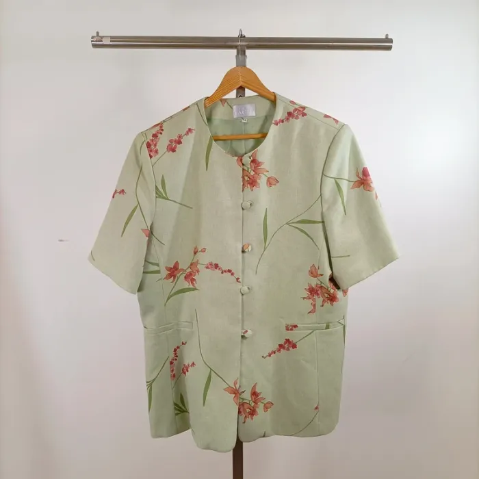 Veste imprimé floral vert pastel manches courtes Diane Laury taille 48 habillée A1335