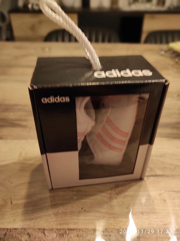 Baskets adidas - photo numéro 9