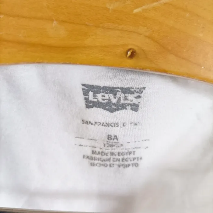 T-shirt Levi's blanc manches courtes coton logo rouge et bordures bleu enfant 8 ans casual A1433 - photo numéro 8