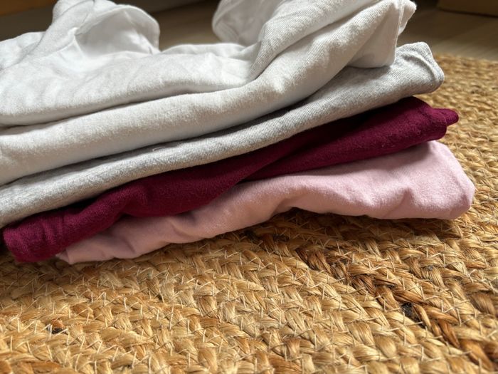 Lot de 11 bodys manches longues Primark  Lupilu la redoute 12 mois tbe - photo numéro 3