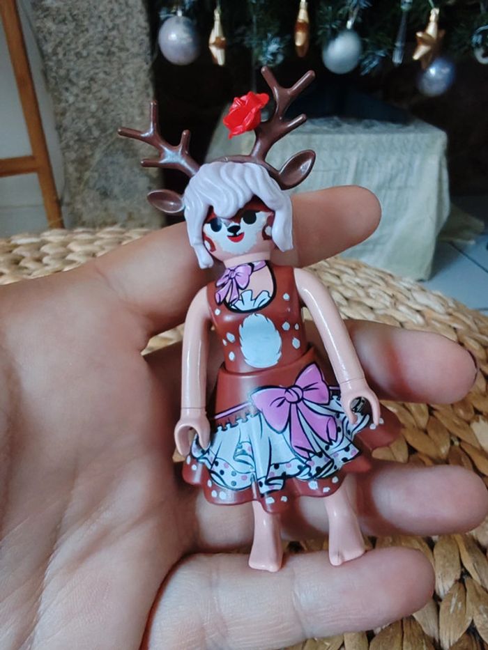 Figurine princesse renne playmobil - photo numéro 4