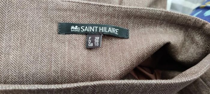 Jupe droite marque Saint-Hilaire marron - Taille 38 - Parfait état - photo numéro 3