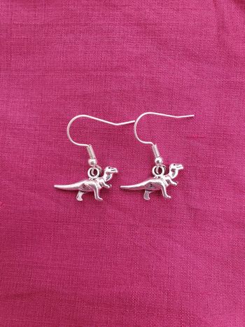 boucles d'oreilles dinosaure