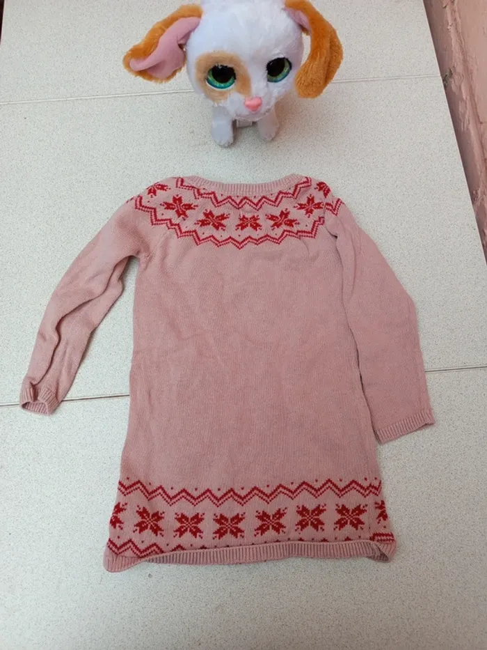 Robe avec des imprimé de Noël excellent etat taille 18mois - photo numéro 5