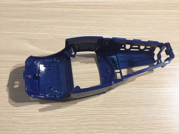 Carcasse bleu pièce détachée miniature Mercedes Benz 500 K 1936 Burago 1/20 1/20e 1/20eme #A46 - photo numéro 2