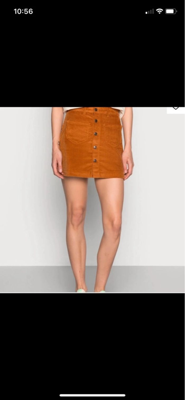 Jupe - photo numéro 2