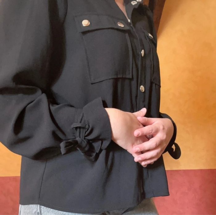 Chemise noir - photo numéro 3