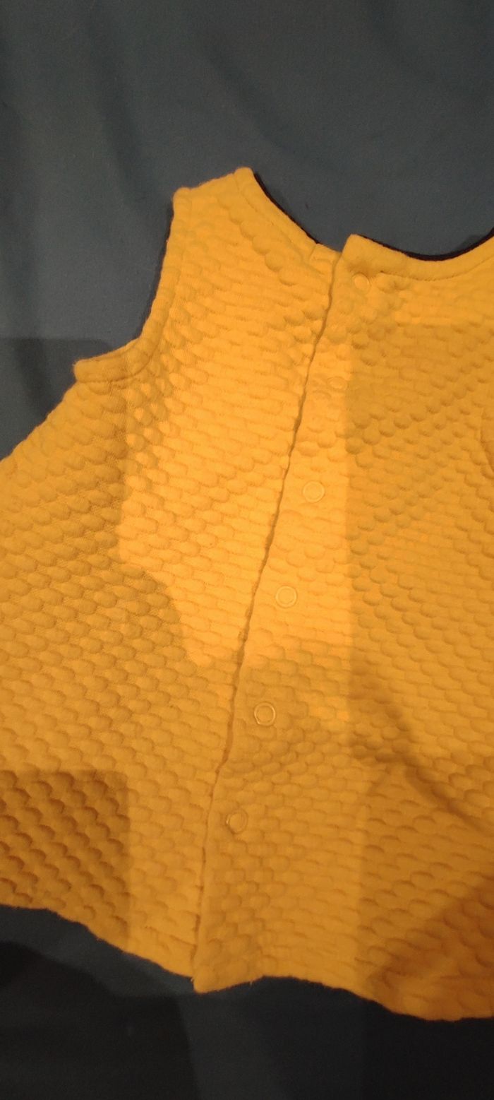 Robe très jolie - photo numéro 3