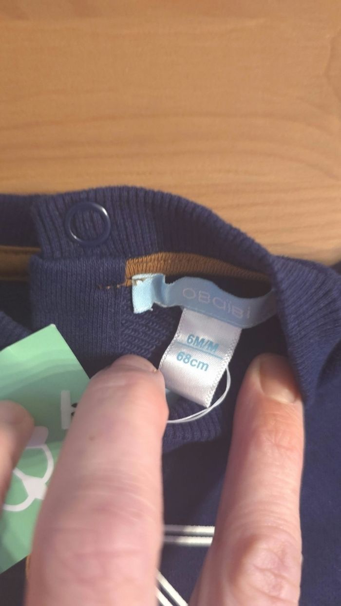 (Neufs non portés) 🏷🥰😍 sweat molleton 6 mois  et chaussettes 15/17 garçon - photo numéro 3