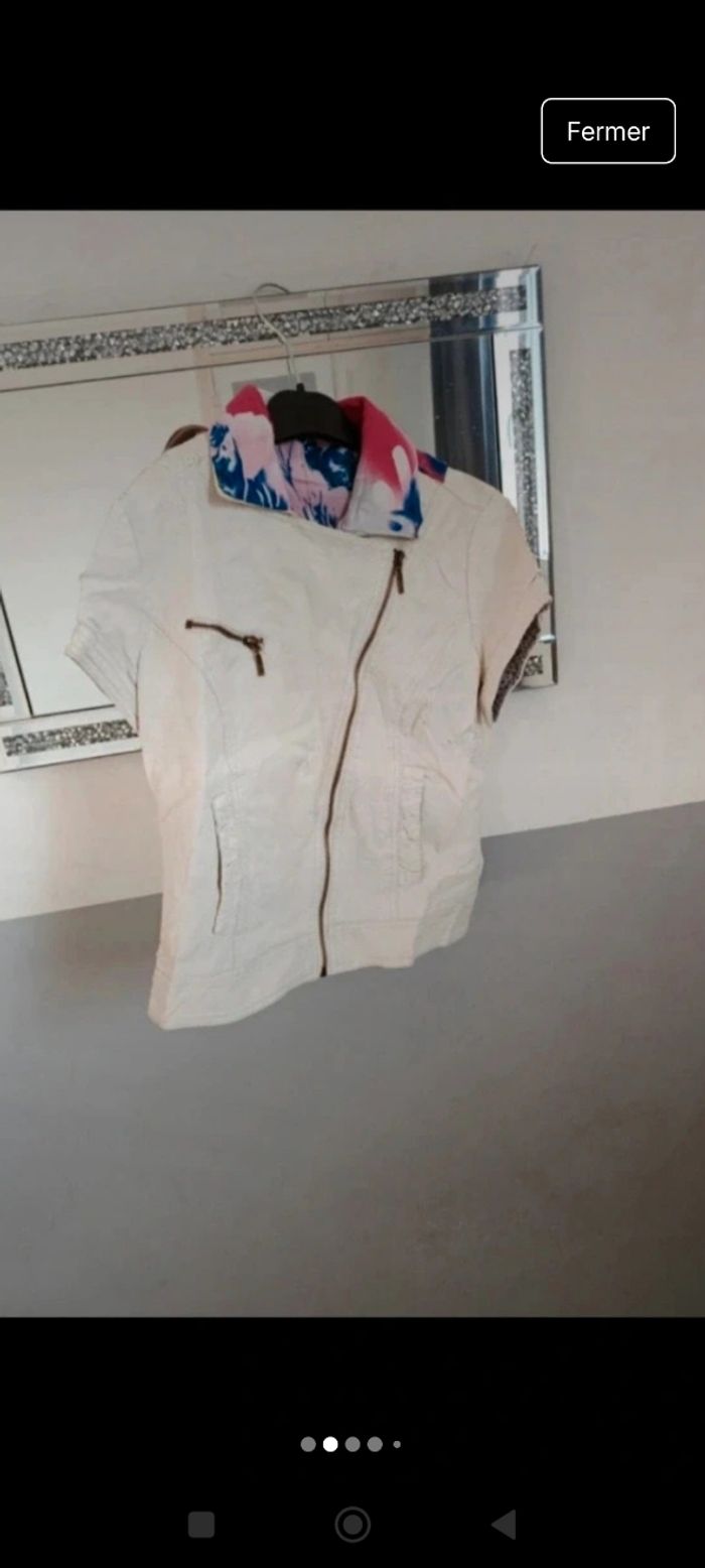 Veste Manche Courte taille S en bon état marque Vivie - photo numéro 2