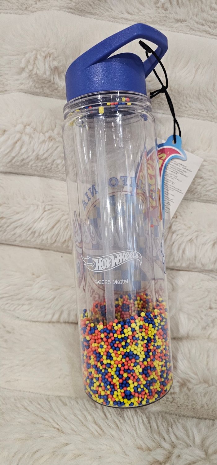 Magnifique Gourde Hotweels Mattel 2025 Neuve - photo numéro 5