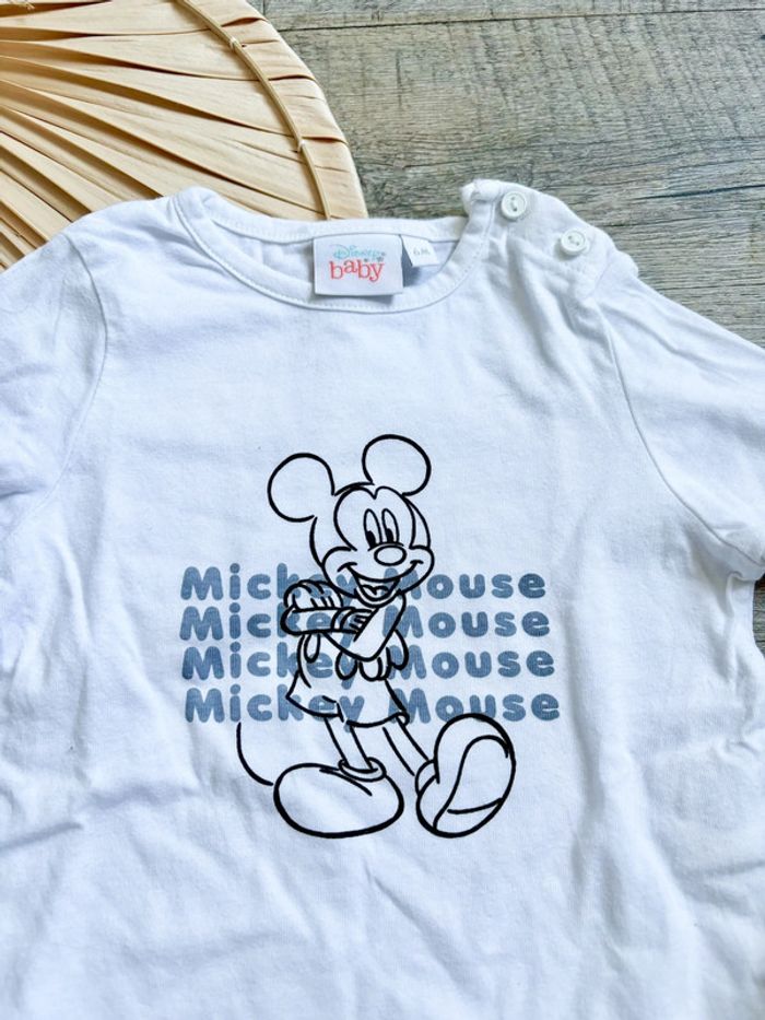 T shirt Disney baby 6 mois - photo numéro 2
