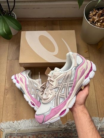 ASICS Gel-Kayano 14 Taille  40