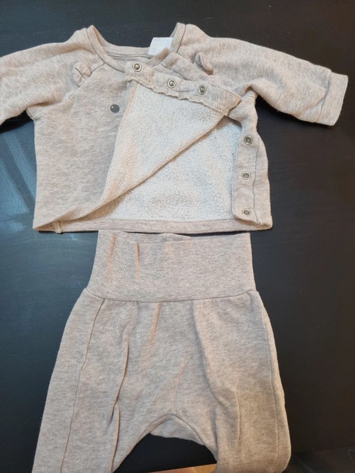 Ensemble sweat pantalon - photo numéro 4