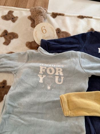 Lot 3 pyjamas velours