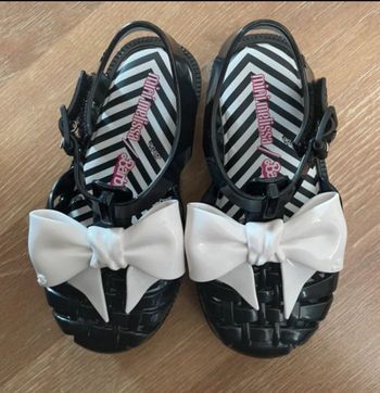 Mini Melissa X Barbie possession