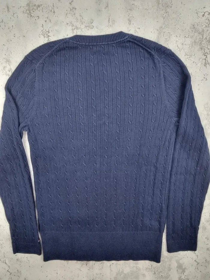 Pull col V torsadé Tommy Hilfiger bleu marine – Taille XL Femme (mesures en photos) - photo numéro 4
