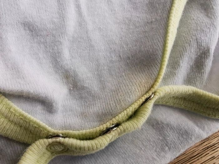 Lot 4 bodies dont 3 MC 6 mois - photo numéro 6