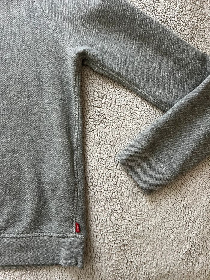 Pull levis - photo numéro 2