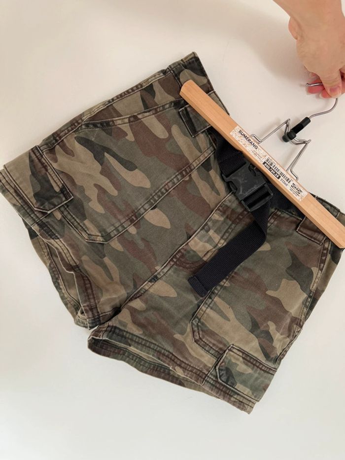 Short militaire Jennyfer taille 36