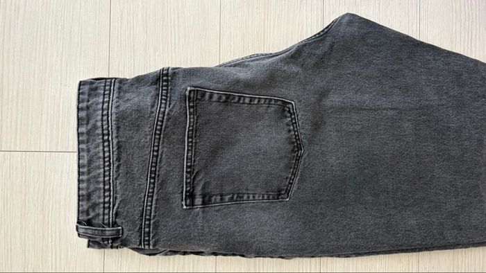 Jean Zara, taille 46 - photo numéro 3