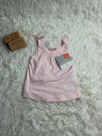 Robe rose ergee taille 2-4 mois