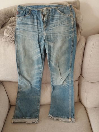 Levis bleu ciel