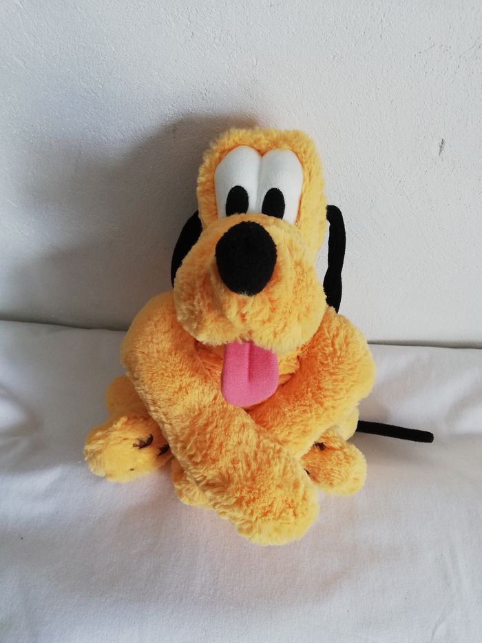 peluche disney le chien pluto - photo numéro 1