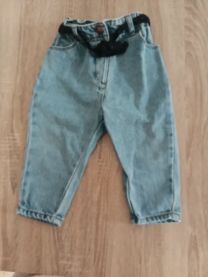 🌹jeans kiabi 18 mois 🌹