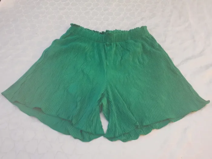 short fluide coupe large maille plissée T38/40 - photo numéro 6