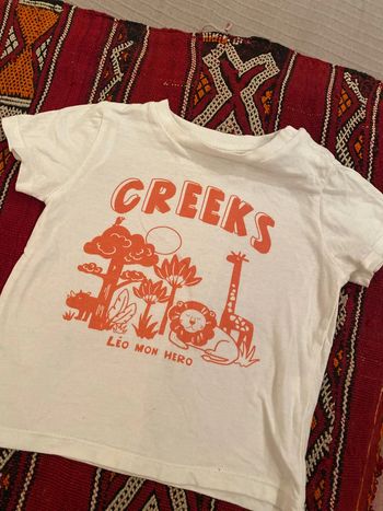 T-shirt blanc thème girafe lion ,12 a 18 mois coton Creeks