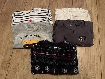 Lot 5 pyjamas 1 pièce